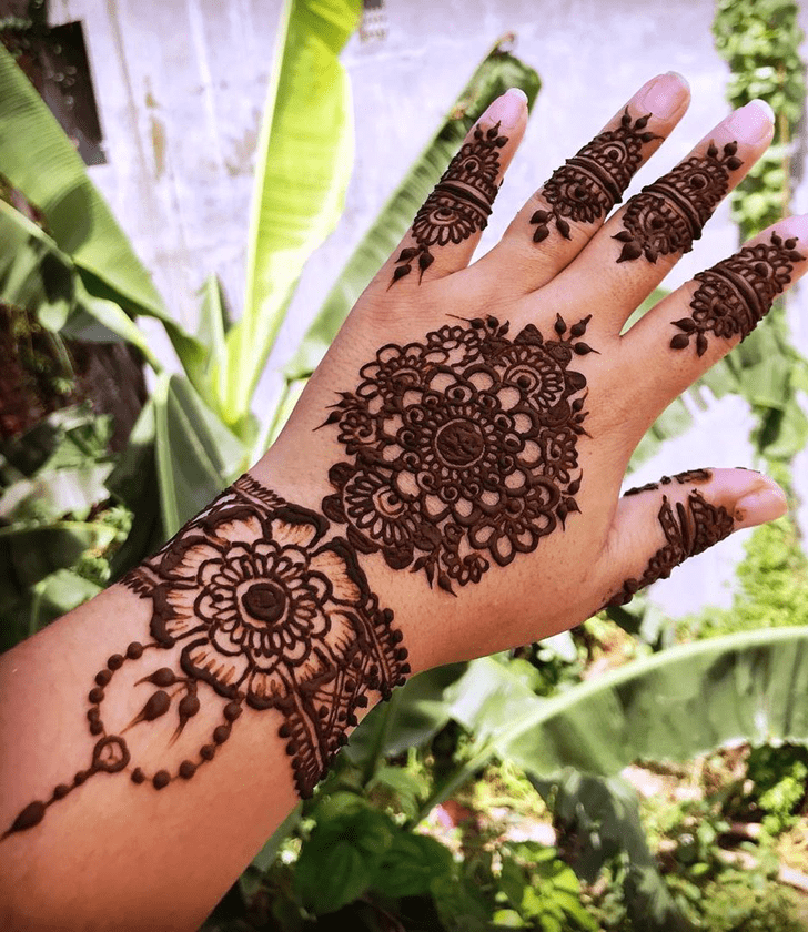 Marvelous Lalitpur Henna Design