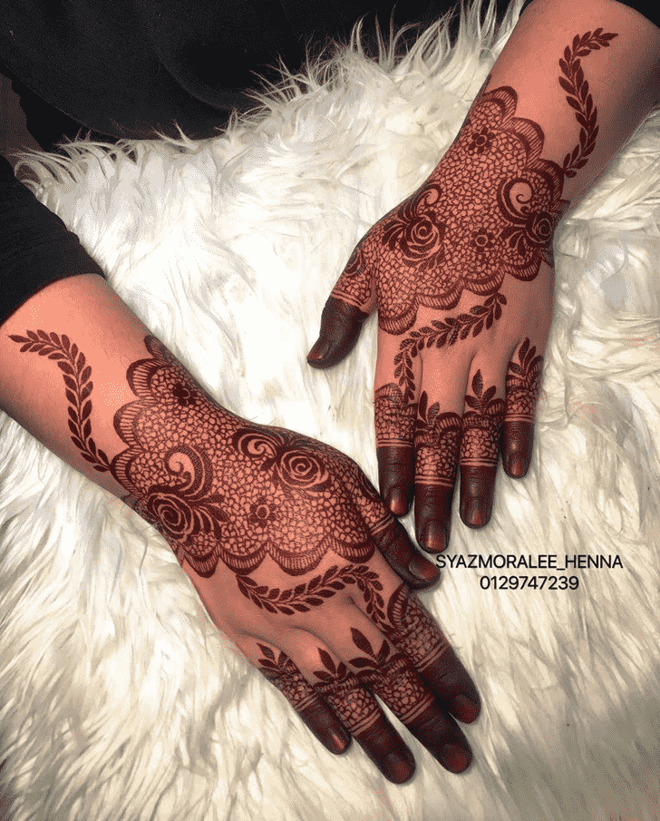 Nice Larkana Henna Design