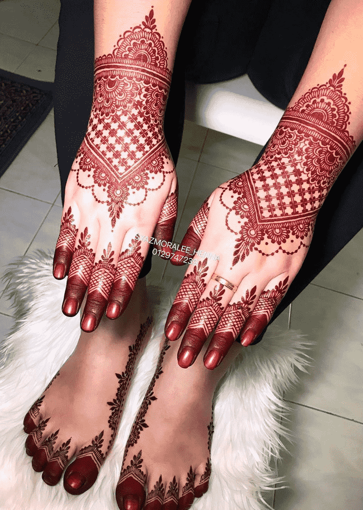 Pretty Larkana Henna Design