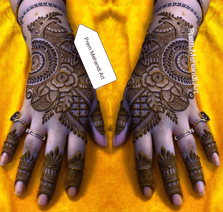 Fair Latest Beautiful Henna Design