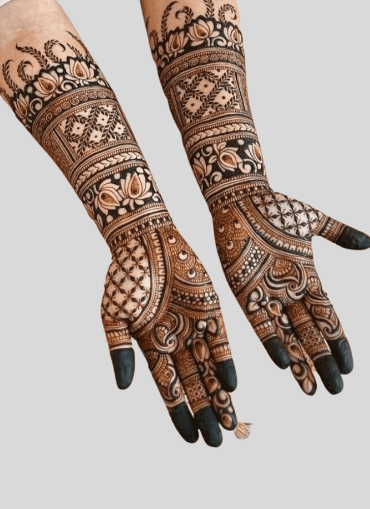 Delicate Latest Henna Design