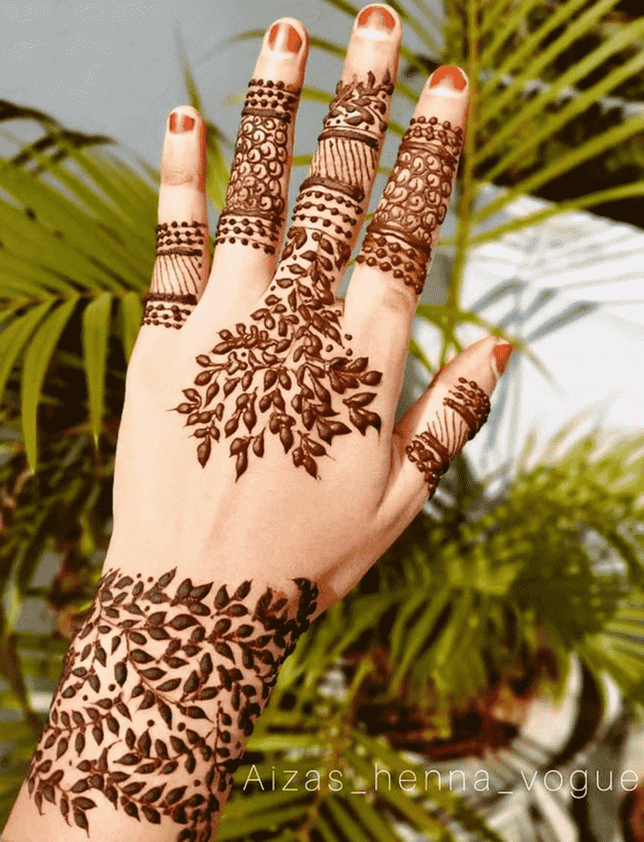 Charming Leaf Henna Design