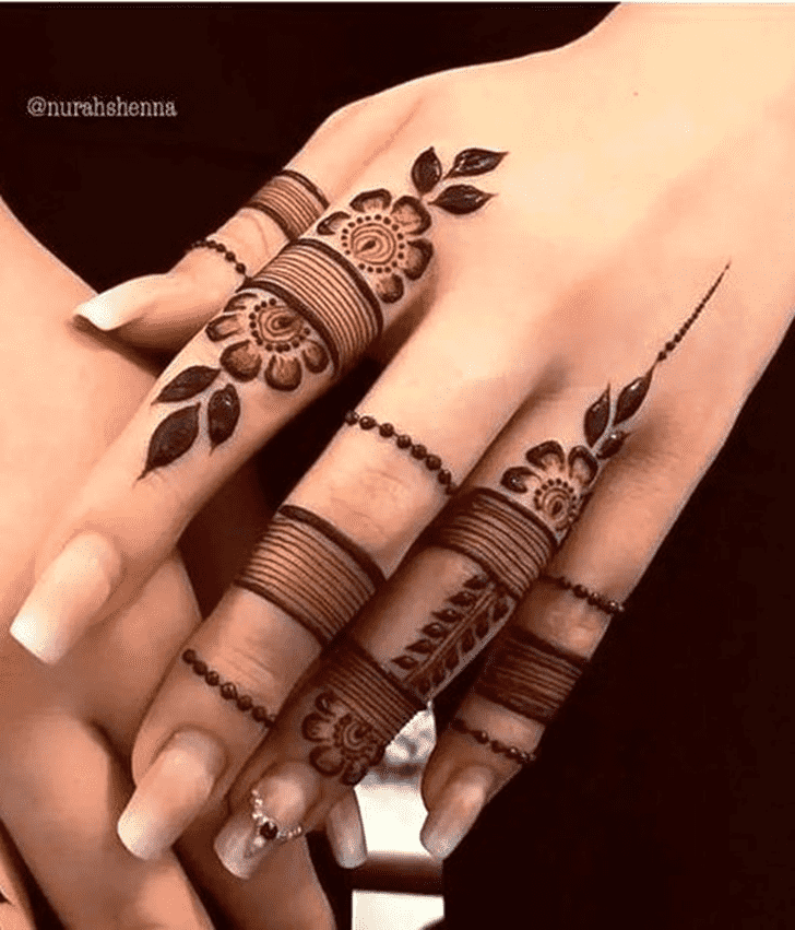 Adorable Leaves Henna Design