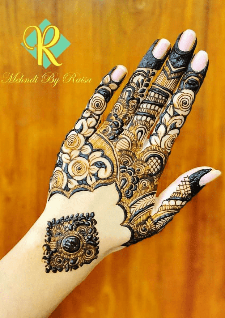 Nice Leaves Henna Design