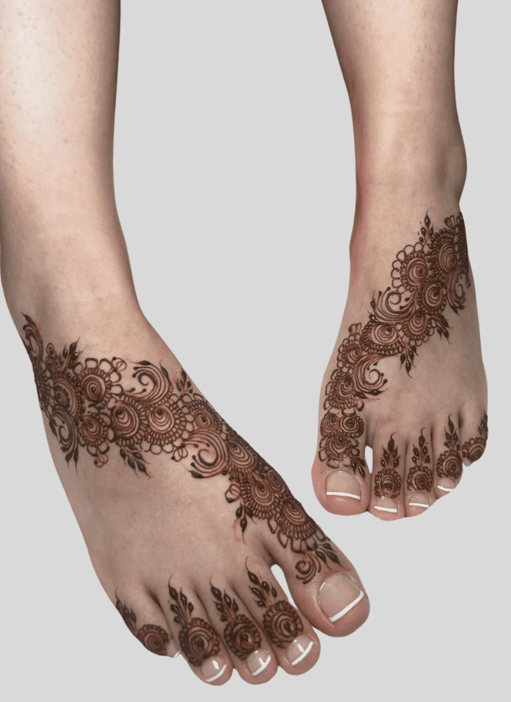 Beautiful Floral Mehndi on Leg