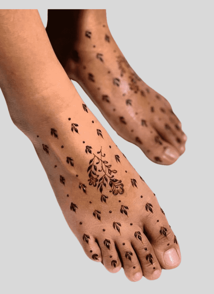 Hippi Leg henna Design