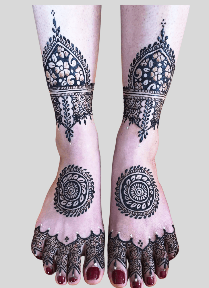 Complete Leg Mehndi Design