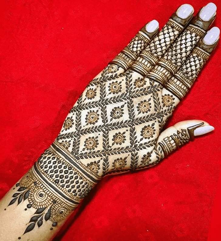 Admirable Latest Mehndi Design