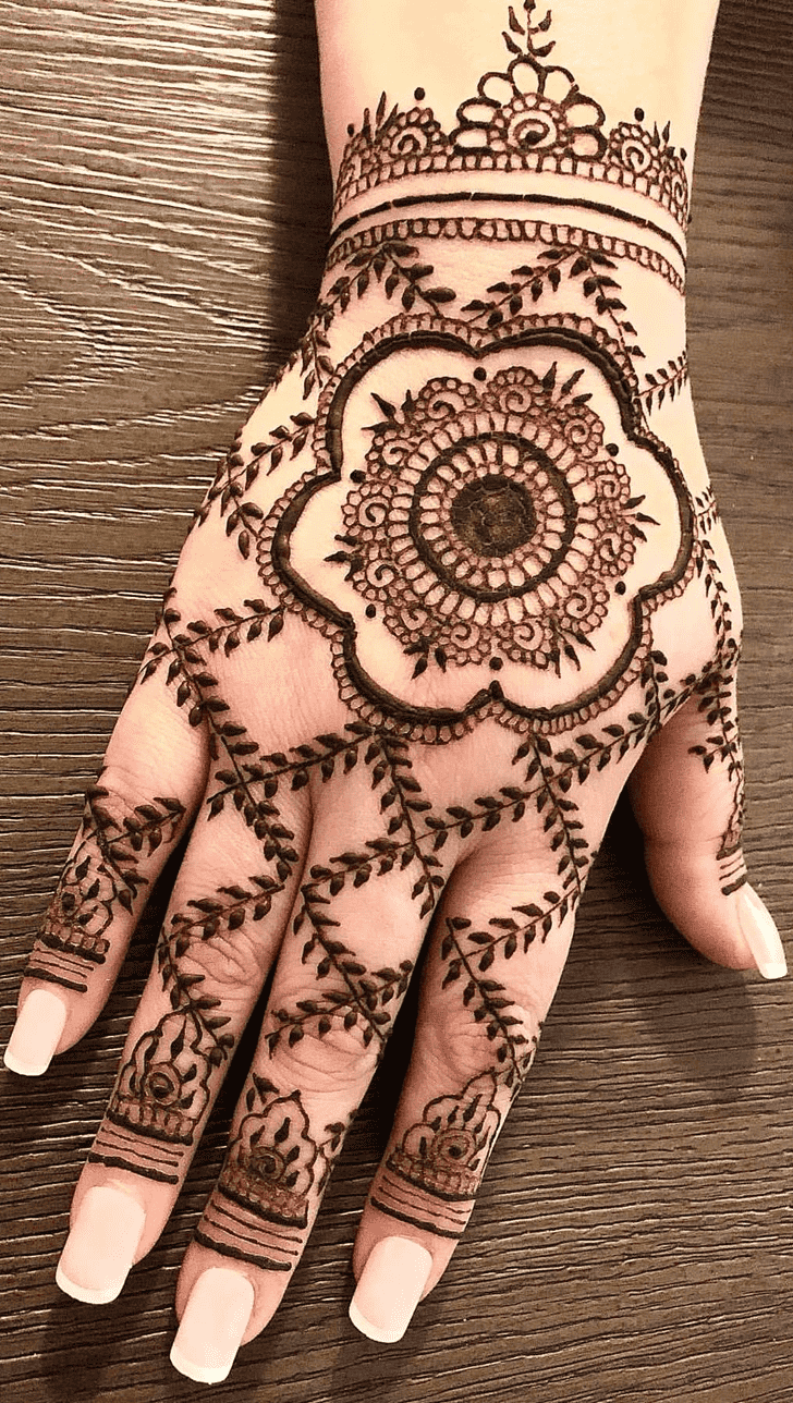 Lovely Latest Mehndi Design