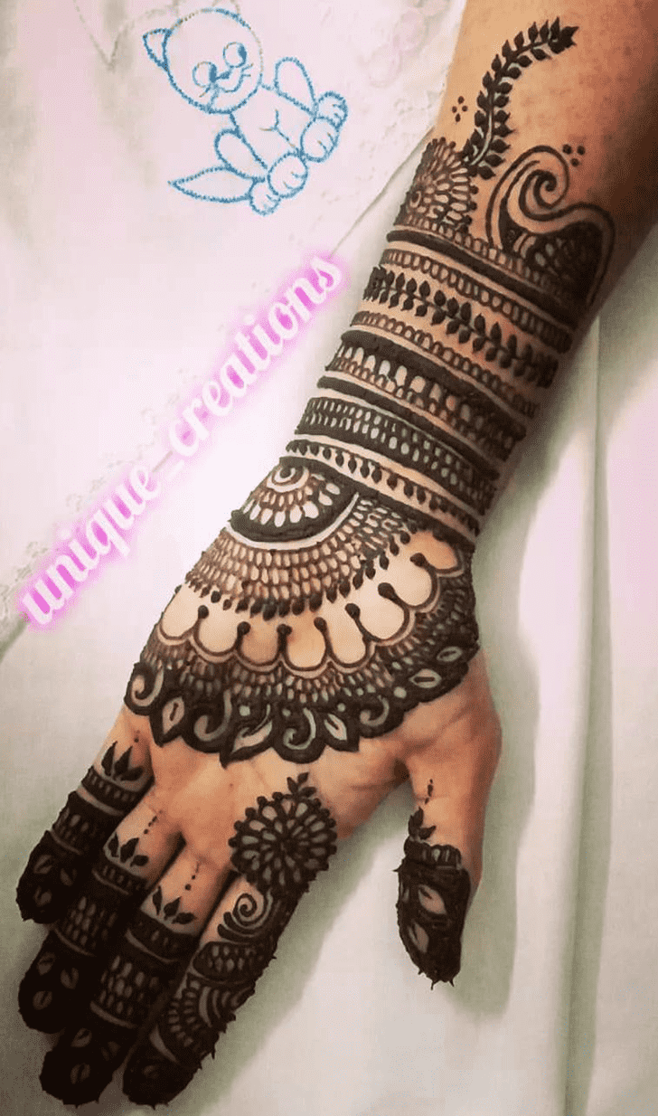 Magnetic Latest Henna Design