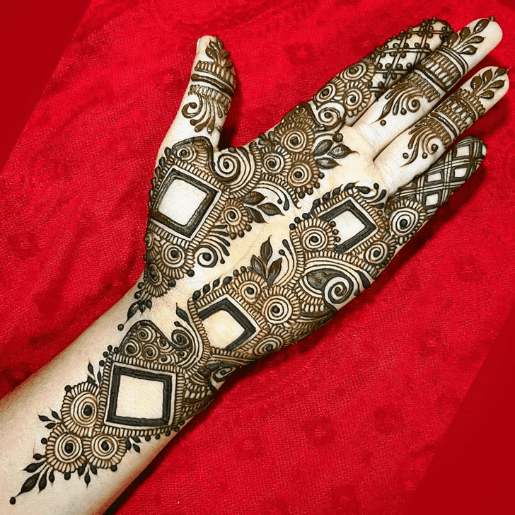 Mesmeric Latest Henna Design