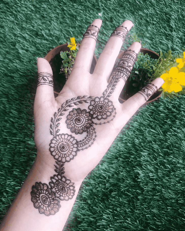 Magnificent London Henna Design