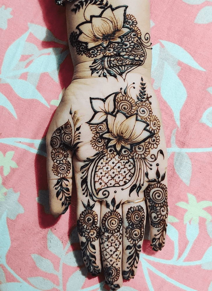 Charming Lotus Henna Design