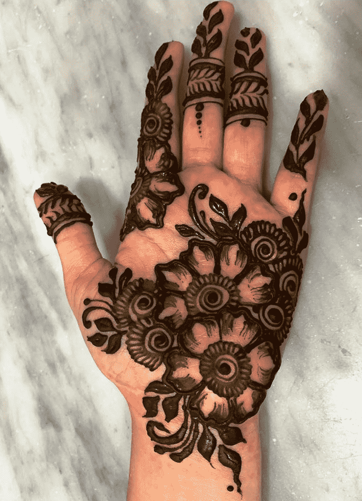 Bewitching Lucknow Henna Design