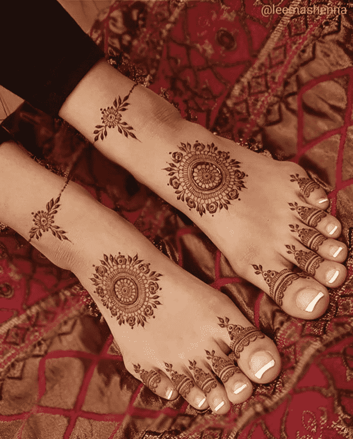 Fair Lucknow Henna Design