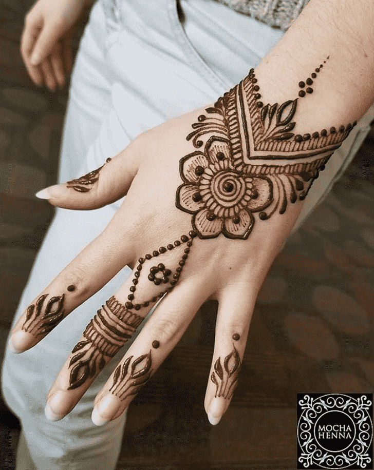 Grand Lucknow Henna Design