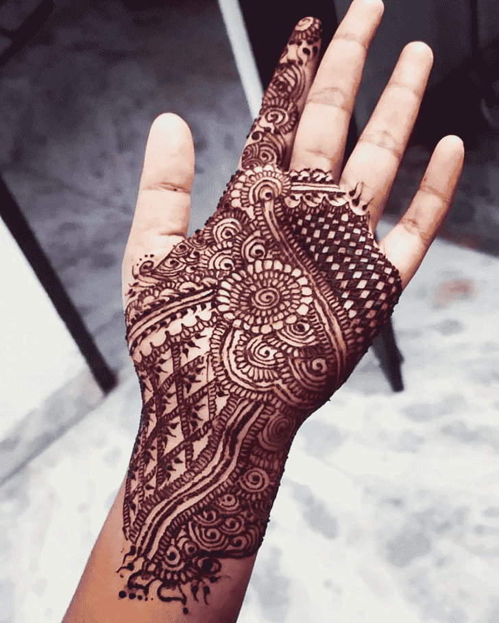 Alluring Madurai Henna Design