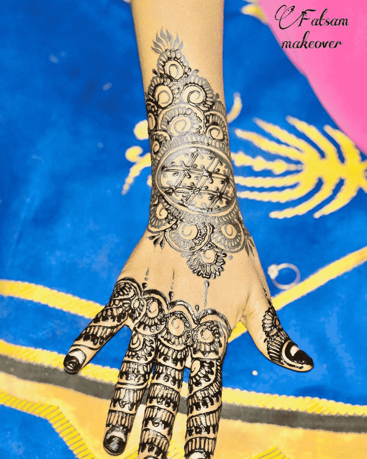 Bewitching Madurai Henna Design