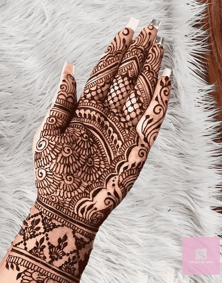 Pretty Madurai Henna Design