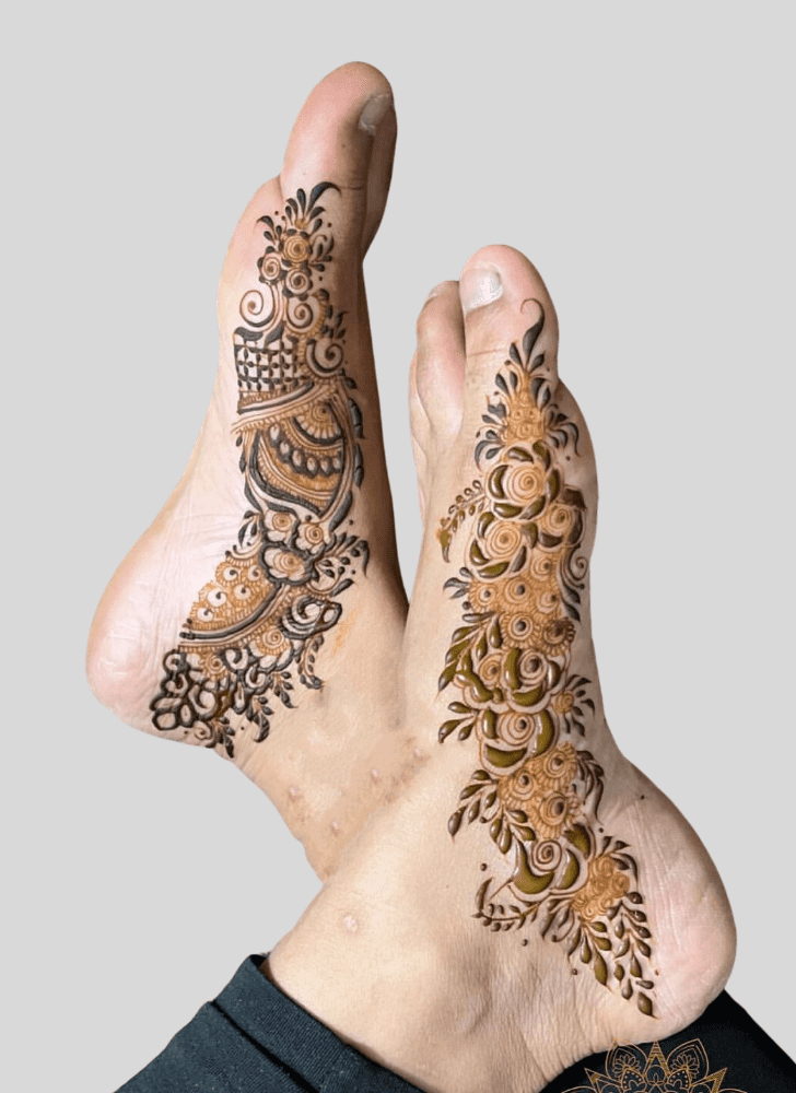 Refined Magha Amavasya Henna Design