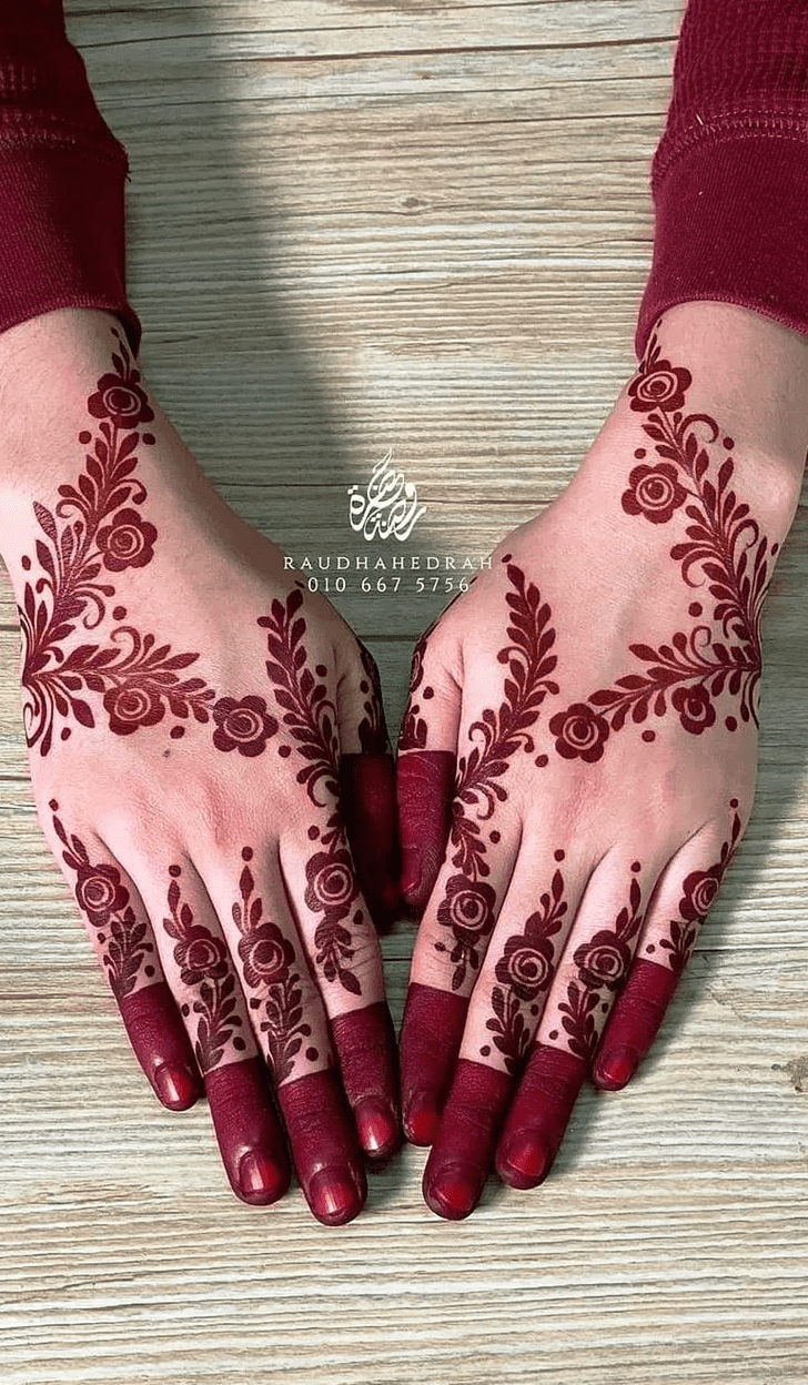 Comely Malayalam Henna Design