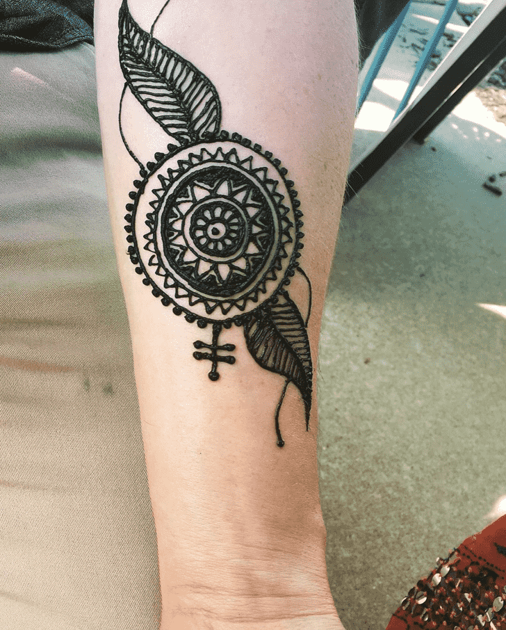 Beauteous Male Henna Design