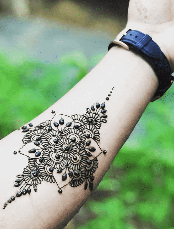 Elegant Male Henna Design