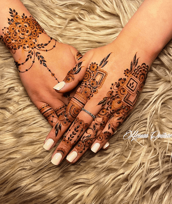 Enthralling Manchester Henna Design