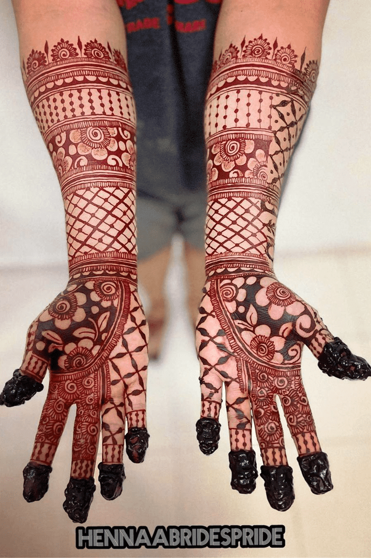 Exquisite Manchester Henna Design