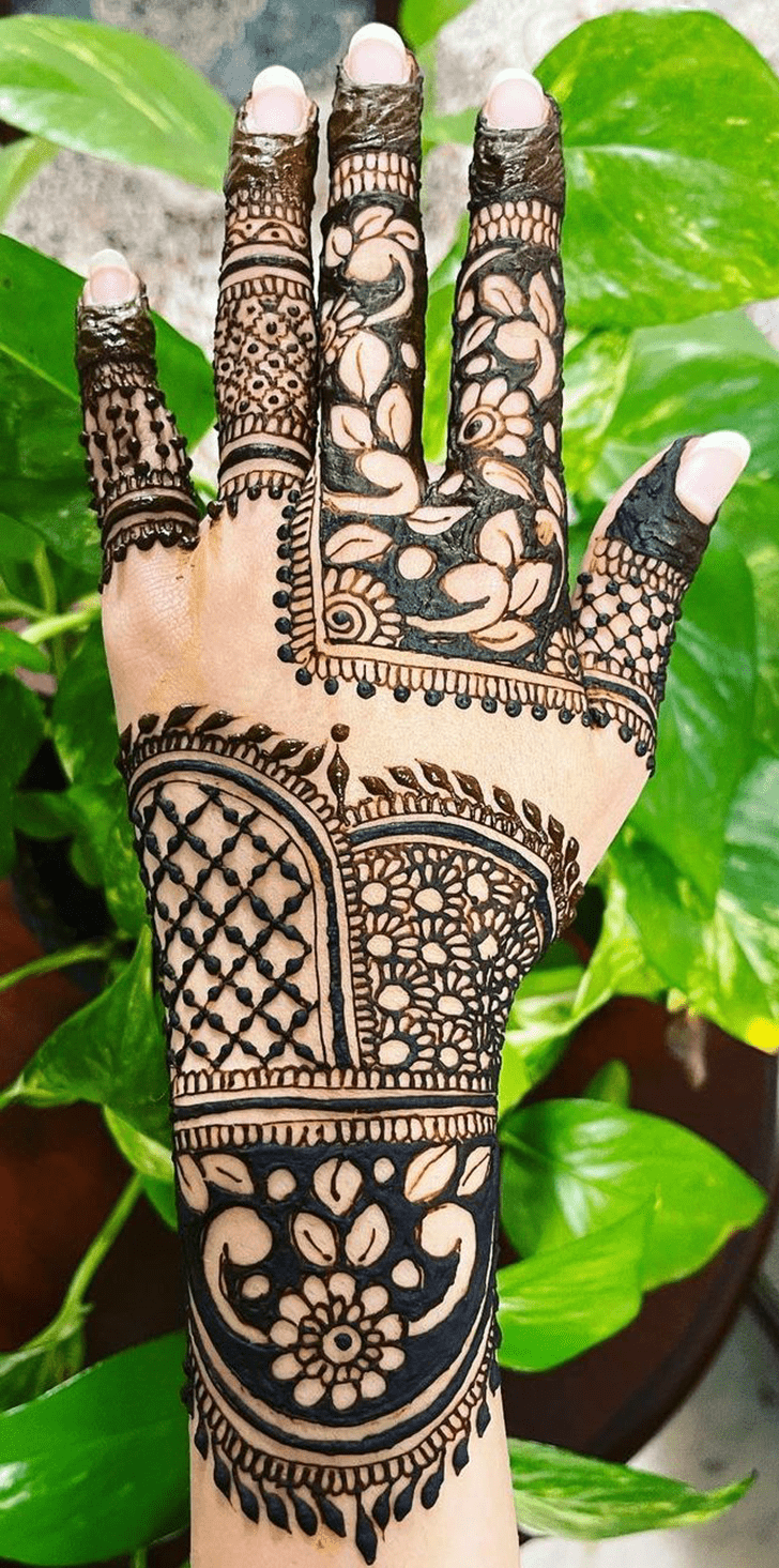 Nice Manchester Henna Design