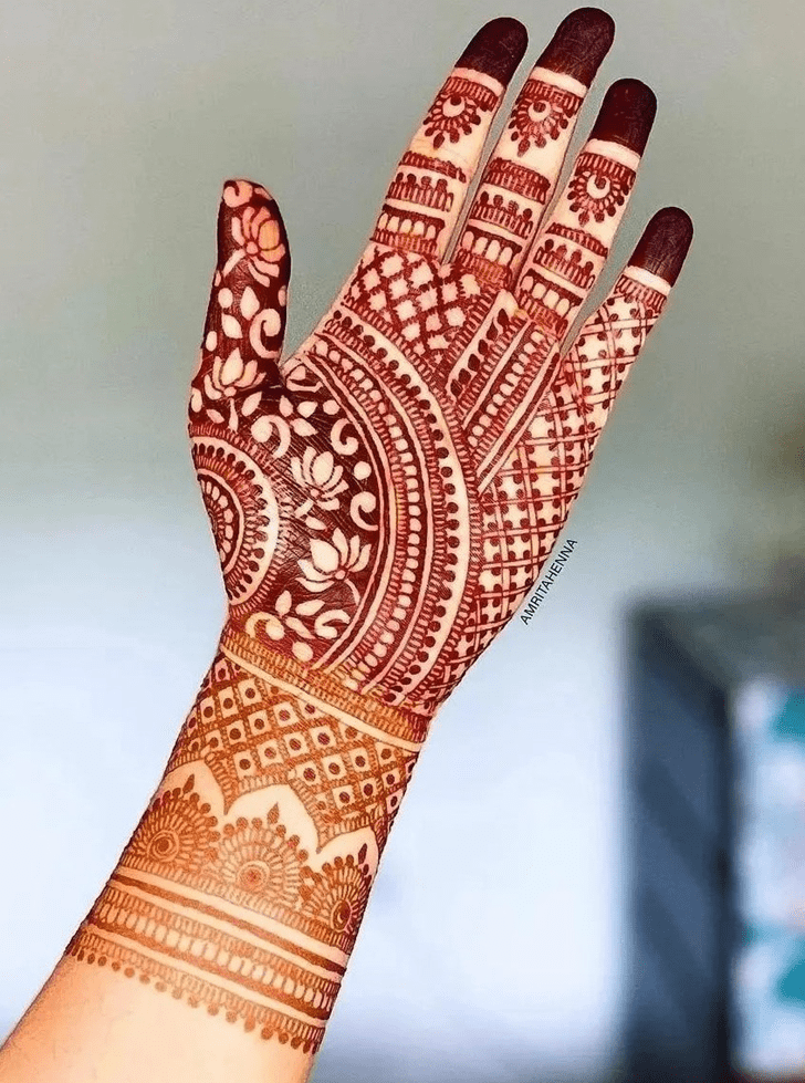 Ravishing Manchester Henna Design