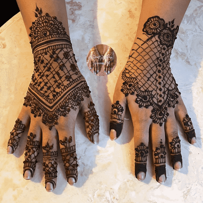 Charming McLeod Ganj Henna Design