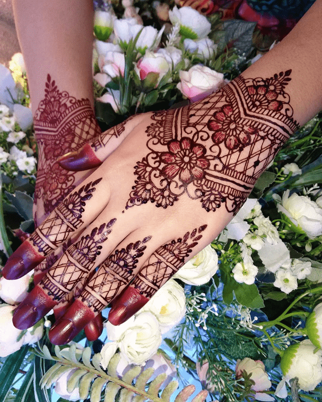 Enthralling McLeod Ganj Henna Design