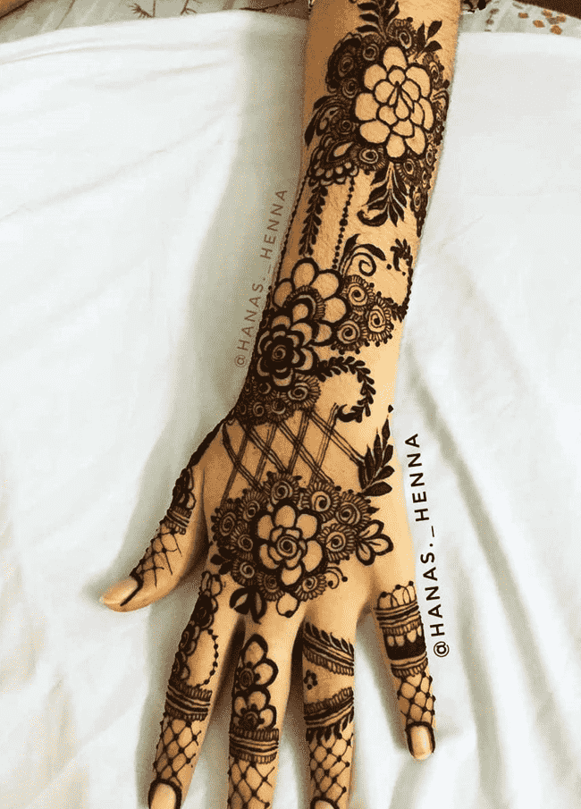 Fine McLeod Ganj Henna Design