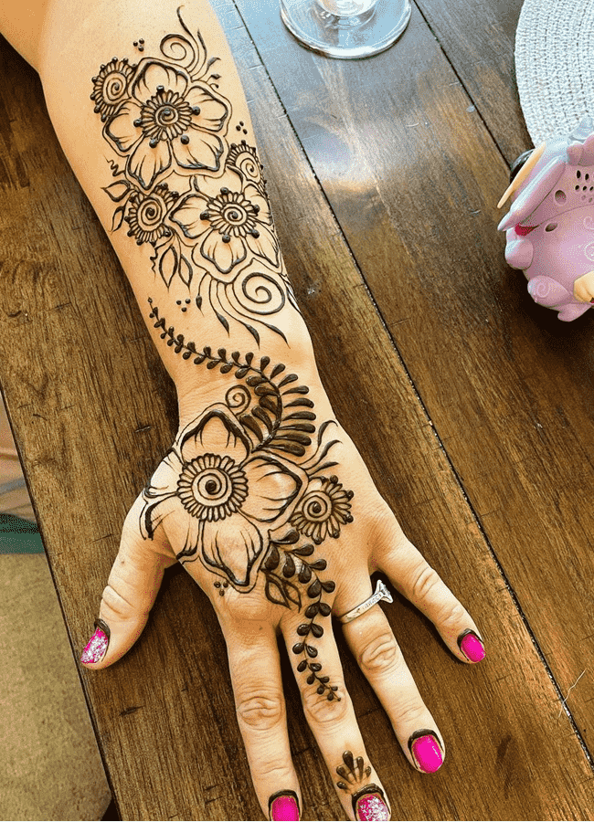 Slightly McLeod Ganj Henna Design