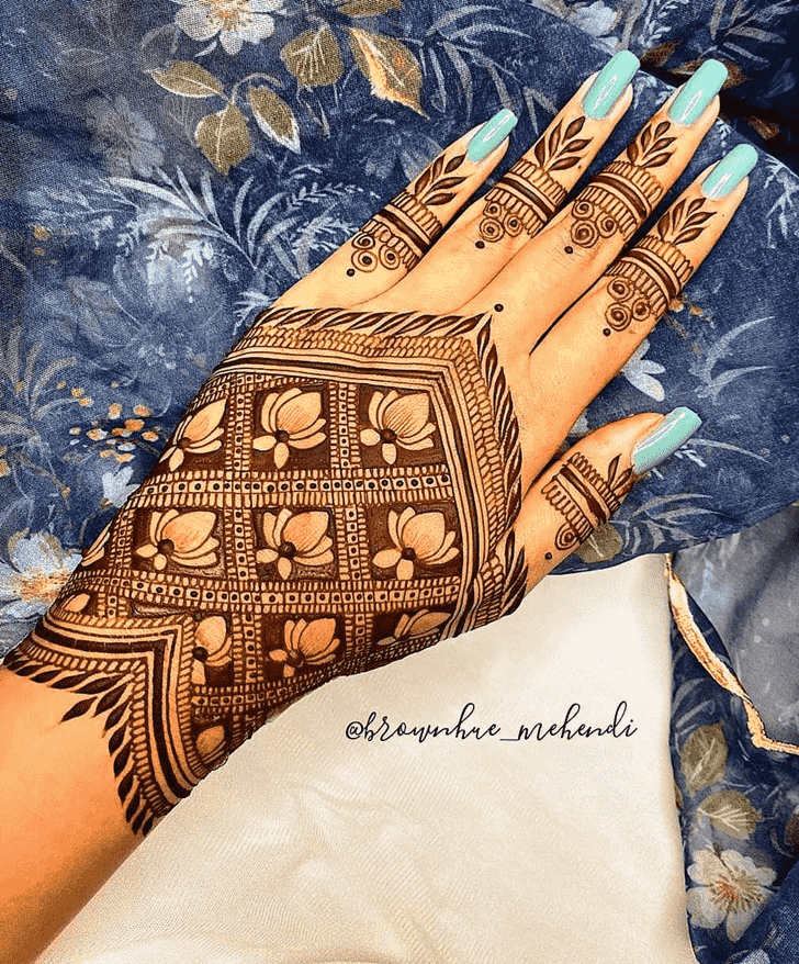 Fair Meena Sankranti Henna Design