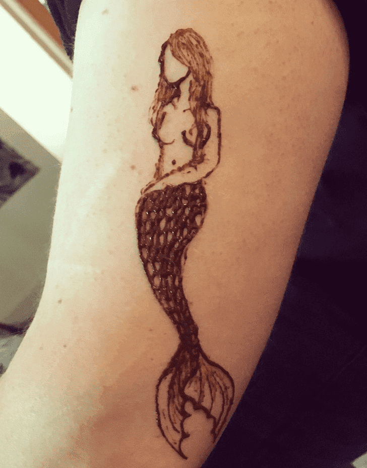 Lovely Mermaid Mehndi Design