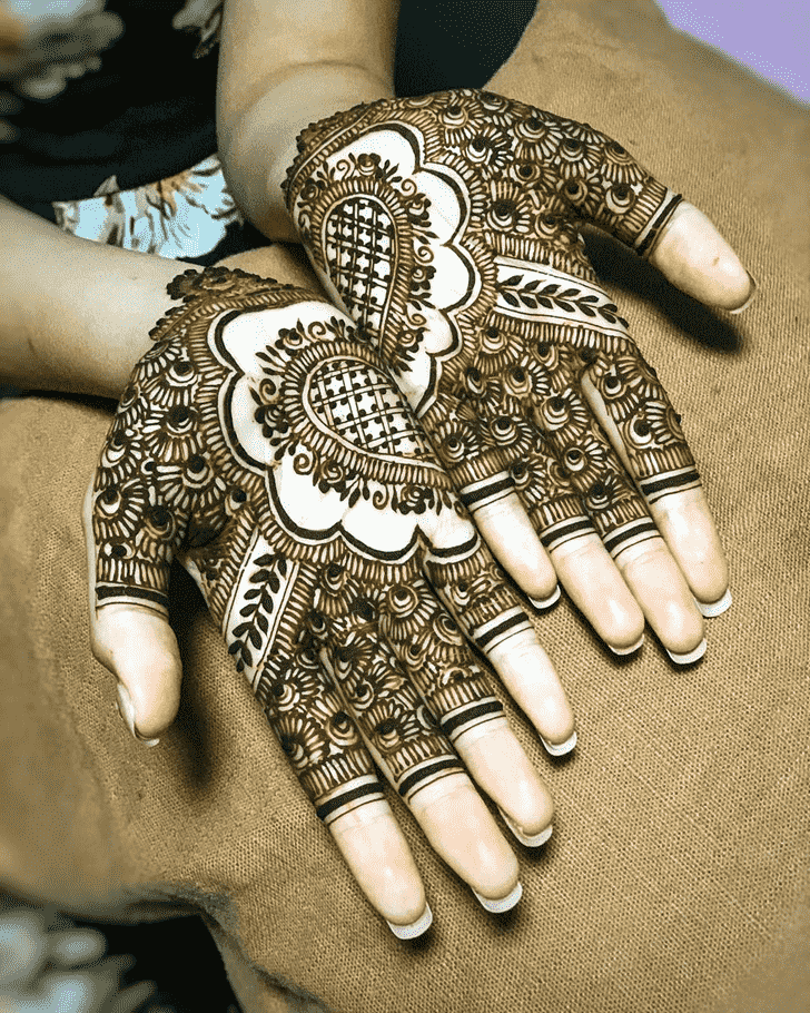 Mesmeric Modern Henna Design