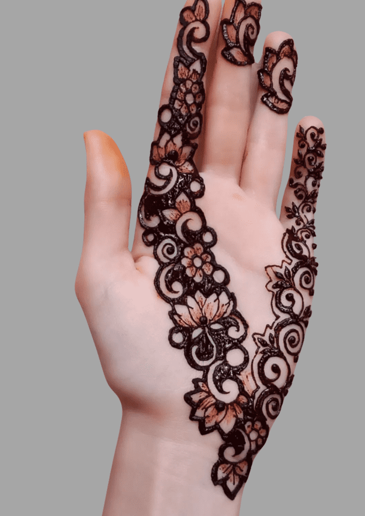 Arm Monaco Henna Design