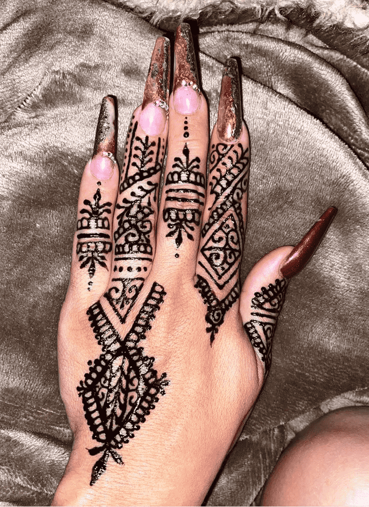 Good Looking Montreal Henna Design