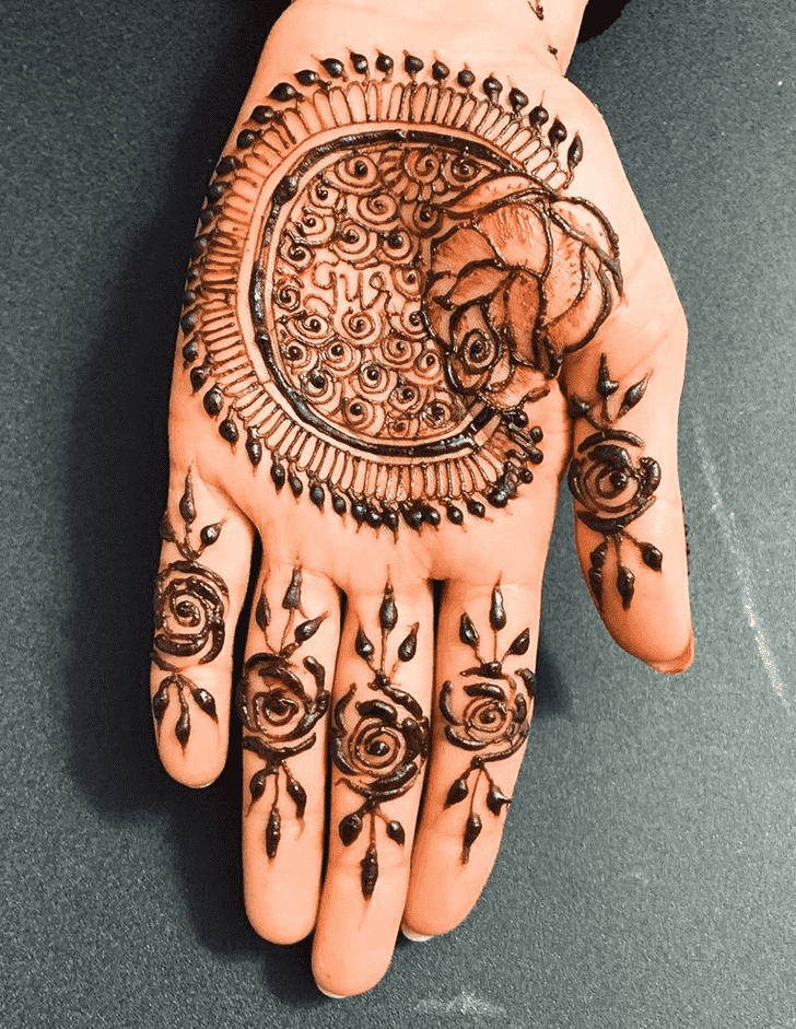 Resplendent Montreal Henna Design