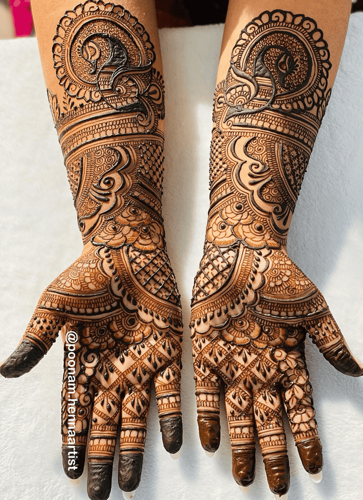 Pleasing Mor Mehndi Design