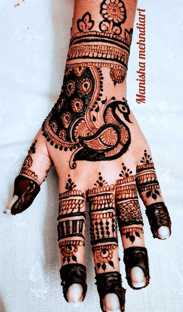 Slightly Mor Mehndi Design