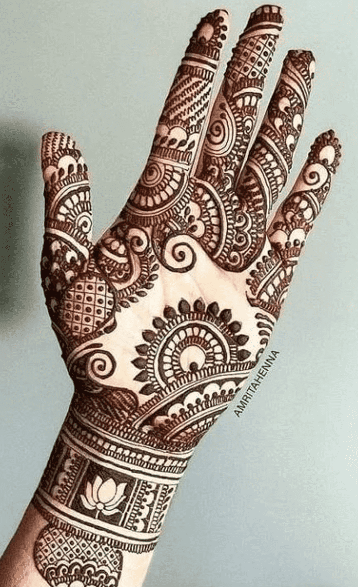 Arm Moroccan Henna Design