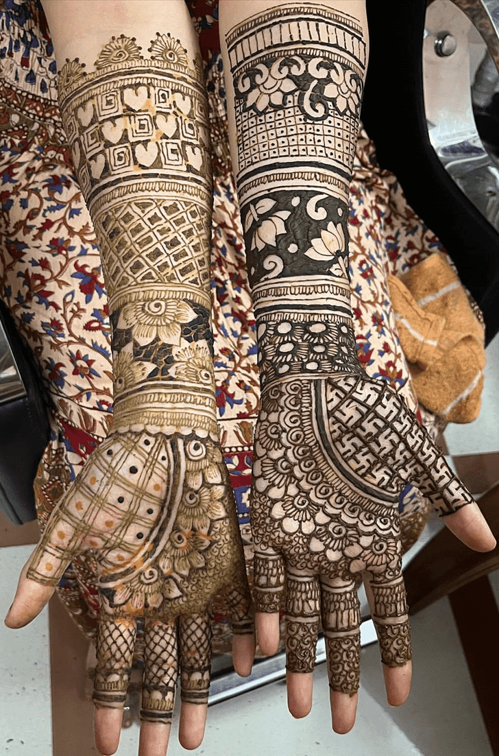 Good Looking Moroccan Henna Design