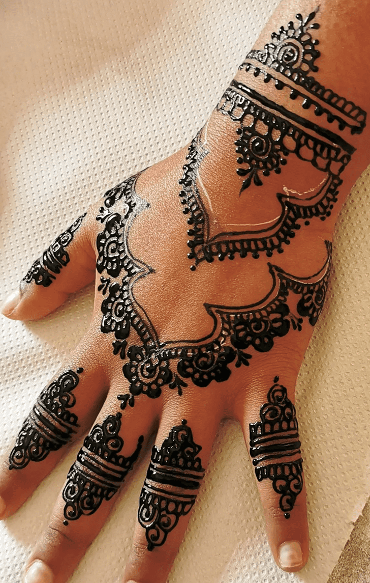 Stunning Moscow Henna Design