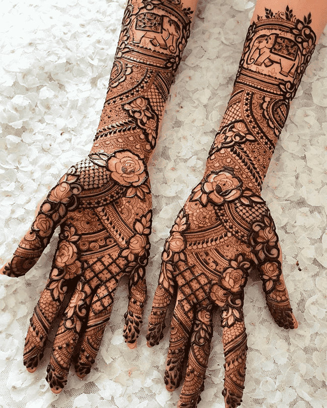 Graceful Muktagacha Henna Design