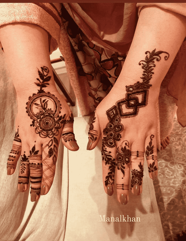 Stunning Muktagacha Henna Design