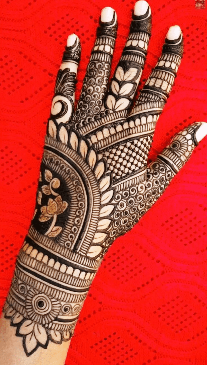 Gorgeous Multan Henna Design