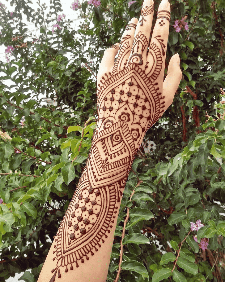 Arm Mumbai Henna Design